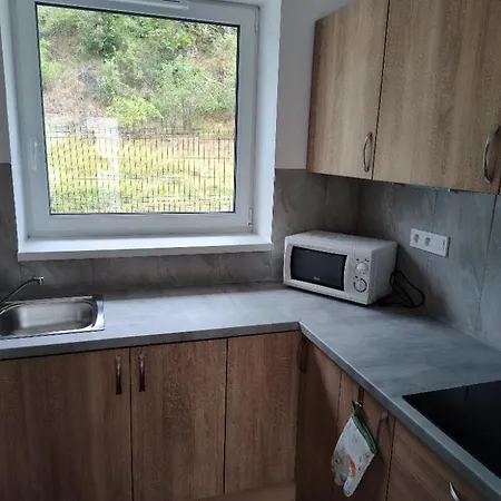 - Predmesti Apartment *
